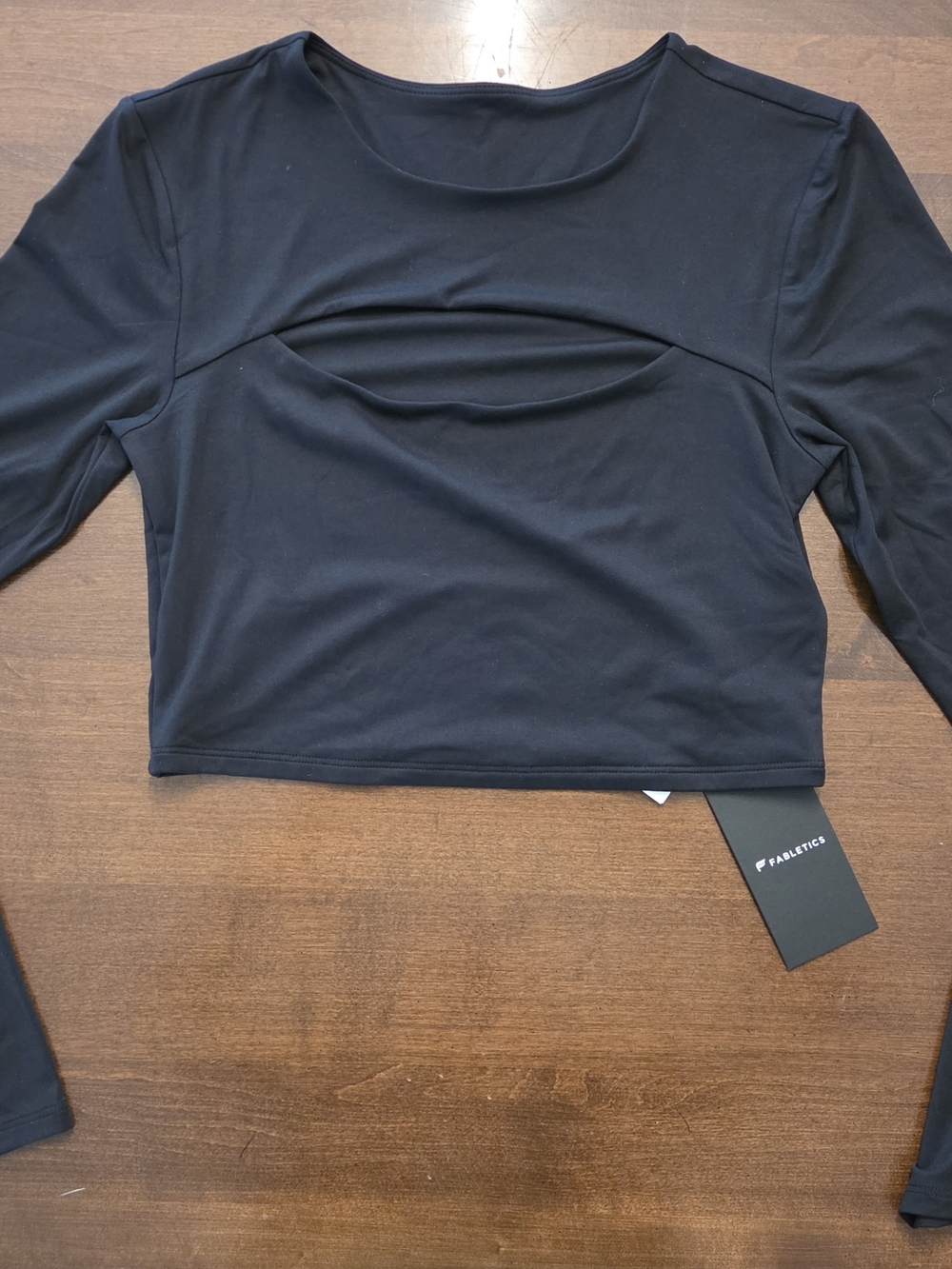 Fabletics Black Long-Sleeve Cropped Top